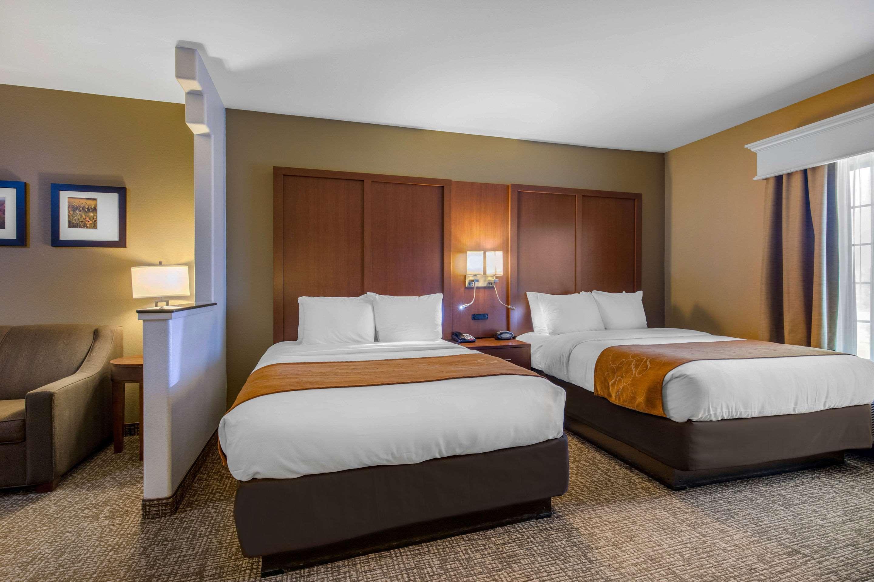 Comfort Suites Marshall Eksteriør billede